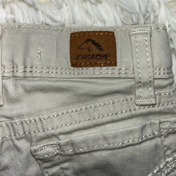 Jordache Girls slim pants size 6 tan school uniform - Picture 5 of 9